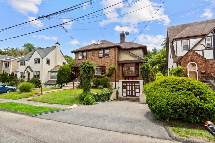 Property Photo:  23 Underhill Place  NY 10604 