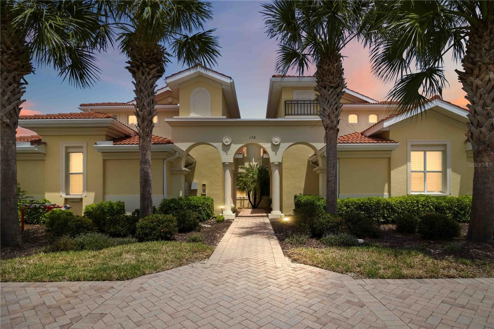 Property Photo: 178 Bella Vista Terrace 22B FL 34275
