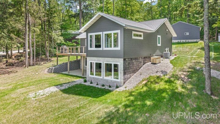 Property Photo:  16810 Kk.6 Lane  MI 49895 
