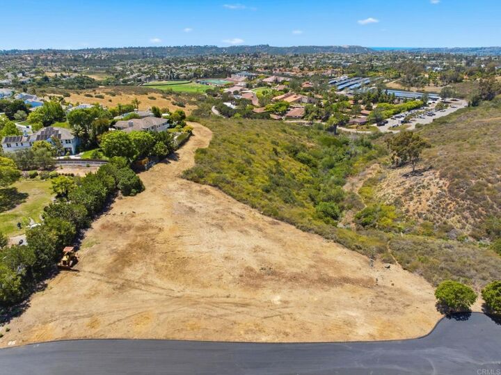 Property Photo:  2901 Wishbone Way  CA 92024 