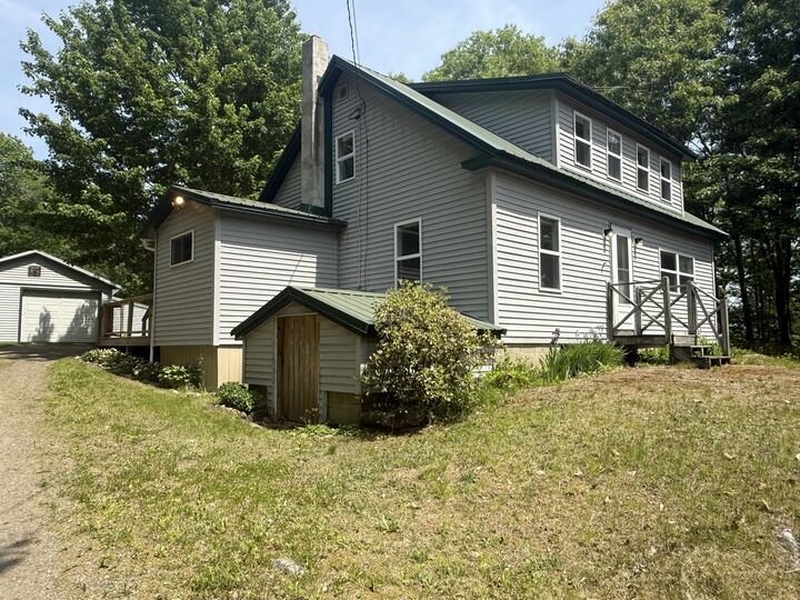 Property Photo: 131 Weymouth Road ME 04952