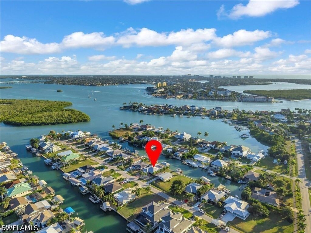 Property Photo:  128 San Salvador Street  FL 34113 