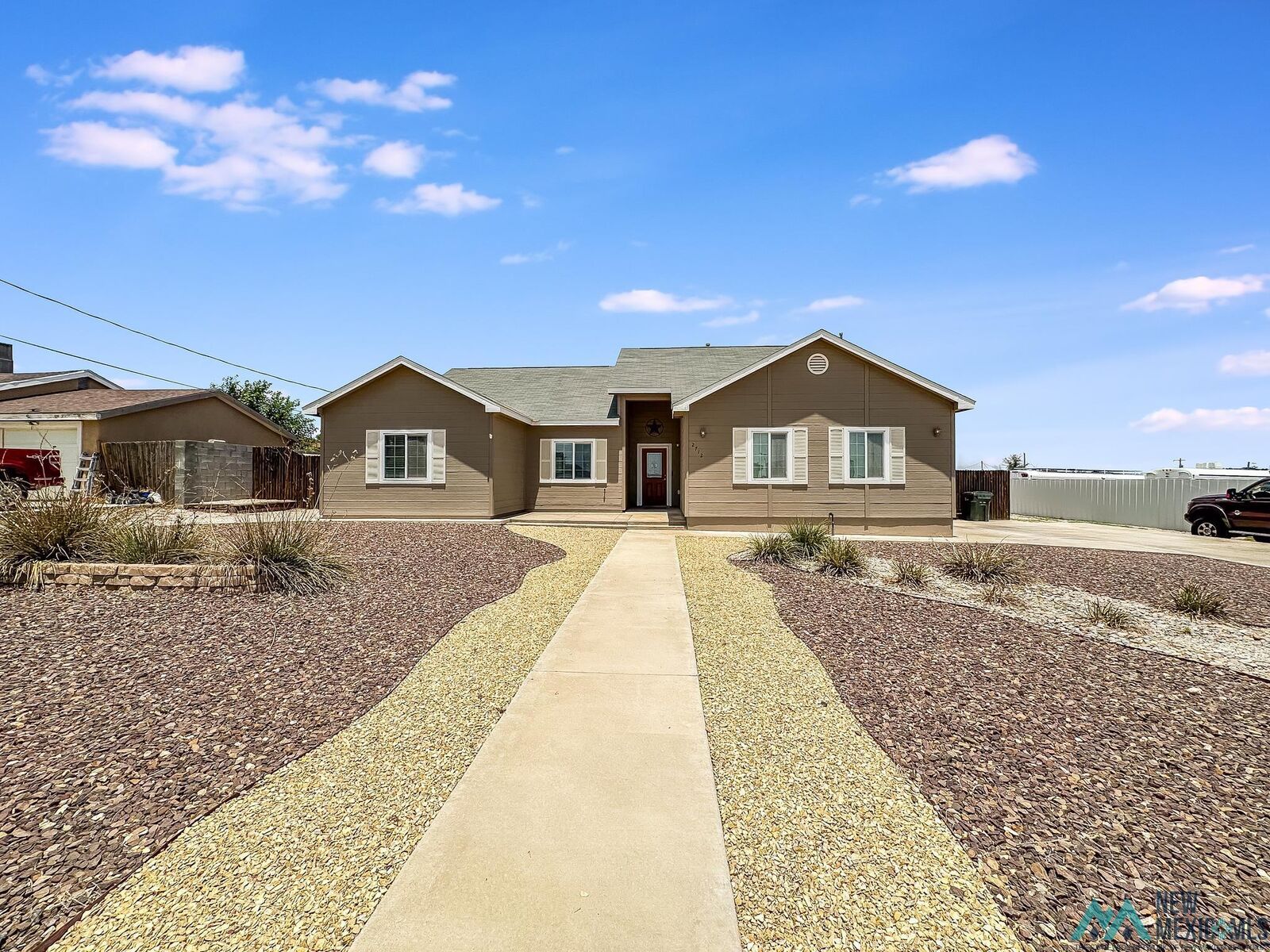 Property Photo:  2712 Garden Street  NM 88220 