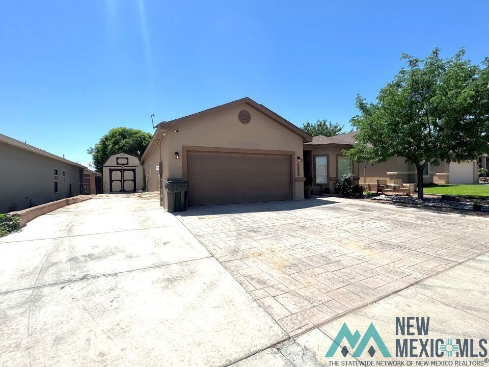Property Photo:  1821 Denise Drive  NM 88220 