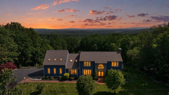 Property Photo: 8 Longview Drive NH 03304