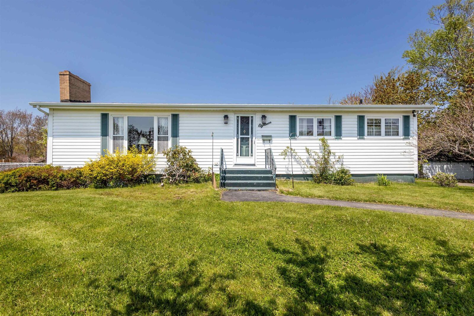 Property Photo:  18 Macnamara Avenue  NS B1R 2C2 