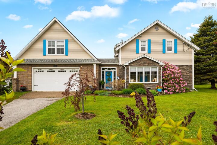 Property Photo: 2270 Ostrea Lake Rd. Road NS B0J 2L0