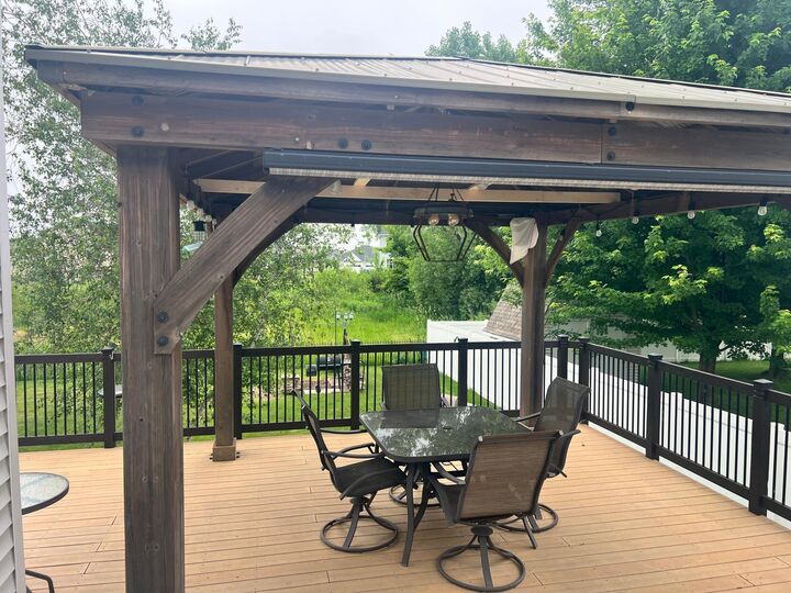 Property Photo:  2208 Saddlebrook Road  MN 55313 