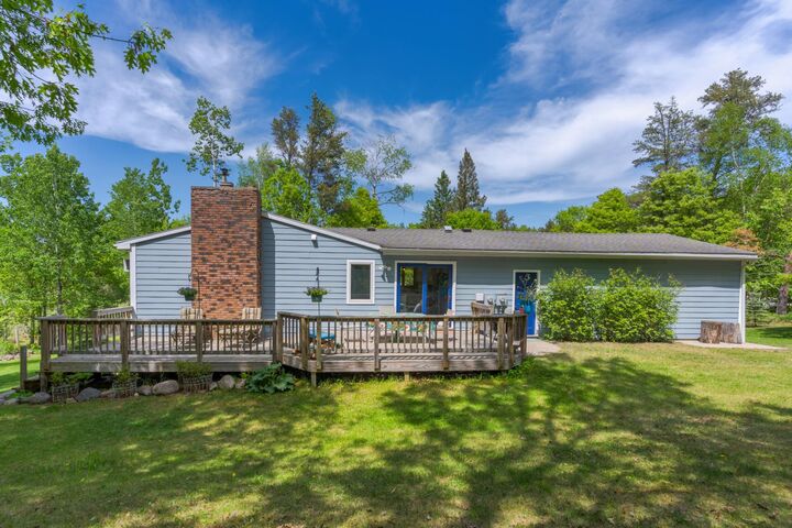 Property Photo:  812 Spruce Grove Lane NW  MN 56601 
