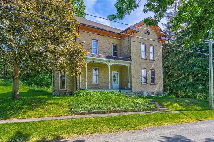 Property Photo:  33 Scheifele Place  ON N0B 1M0 