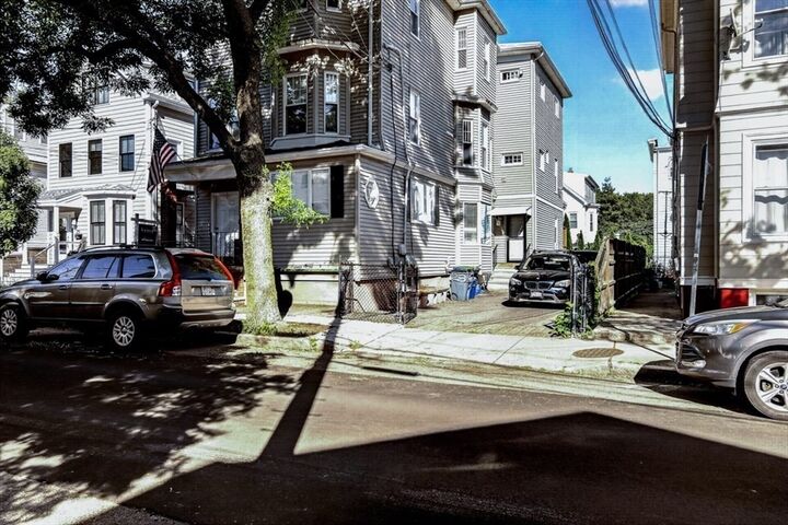 Property Photo:  23 Quincy St  MA 02143 