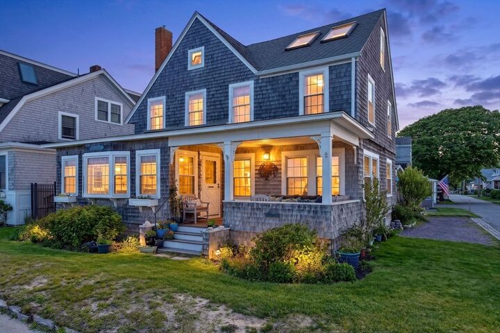 Property Photo:  205 Grand Ave  MA 02540 