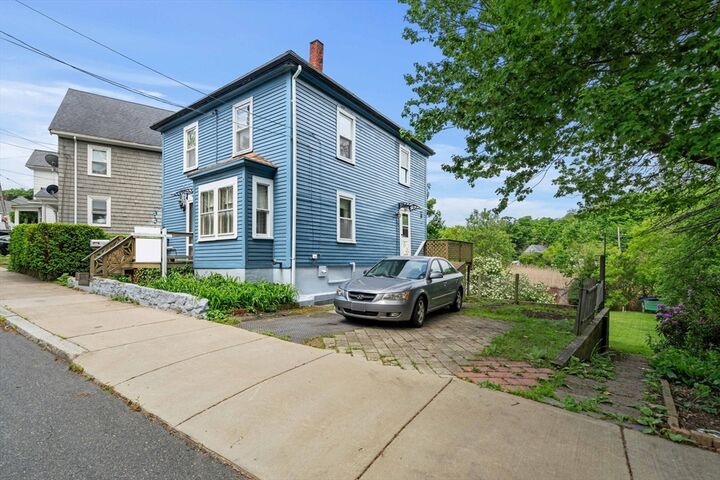 Property Photo:  19 Greene St  MA 01915 