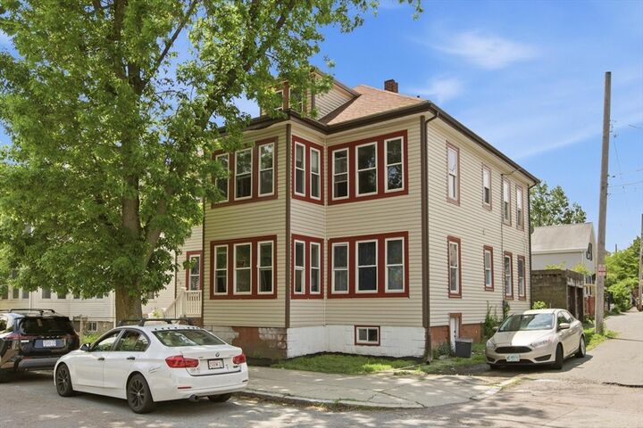Property Photo:  25-27 Walnut Street  MA 02148 