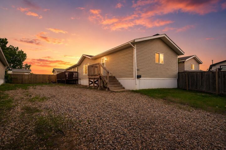 Property Photo: 132 Greentree Crescent AB T9H 3Y2