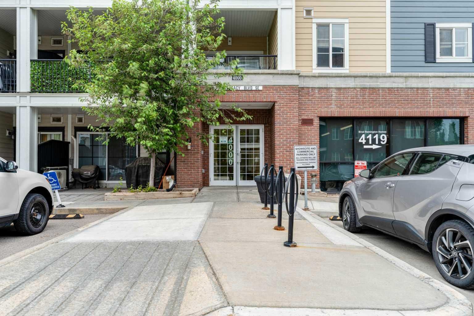 Property Photo: 215 Legacy Boulevard SE 4116 AB T2X 0Y6