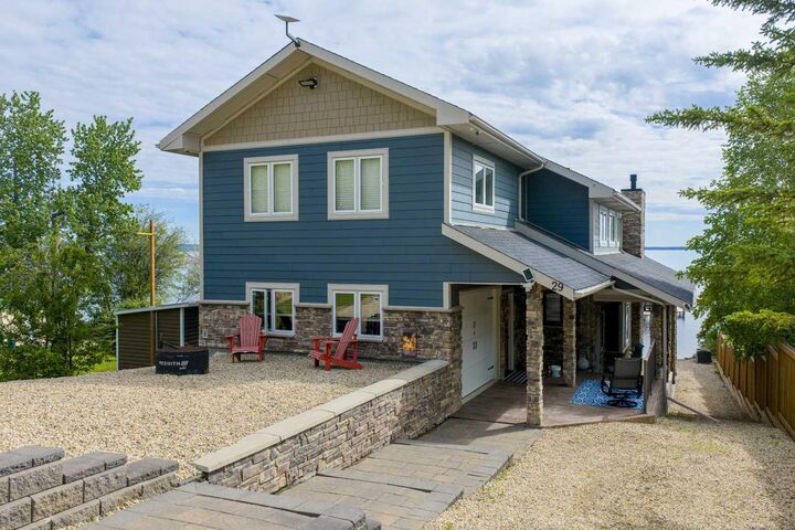 Property Photo: 29 Boyd Lakeshore AB T0H 3N0
