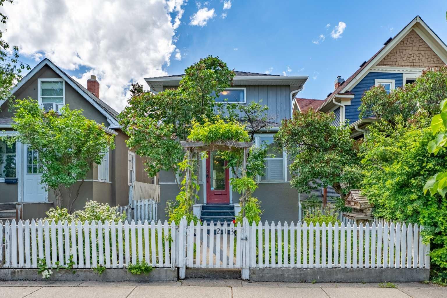 Property Photo: 213 7A Street NE AB T2E 4E7