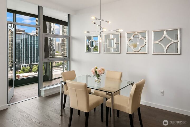 Property Photo: 188 Bellevue Way NE 1502 WA 98004