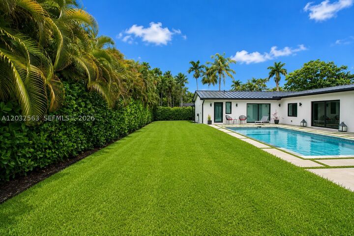 Property Photo:  8700 SW 175th St  FL 33157 
