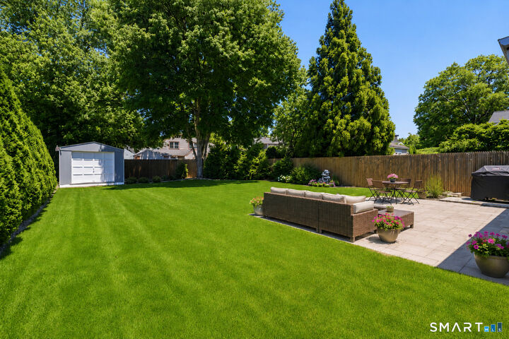 Property Photo: 6 Three Seasons Lane CT 06851