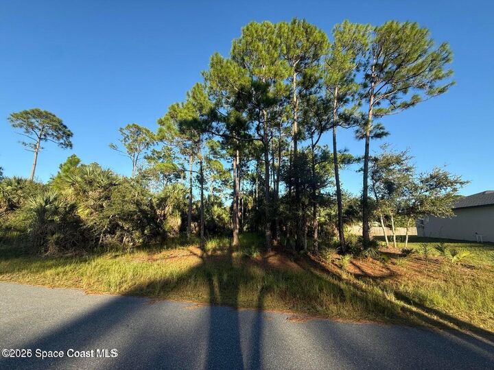 Property Photo: 2925 Polaris Avenue SE FL 32909