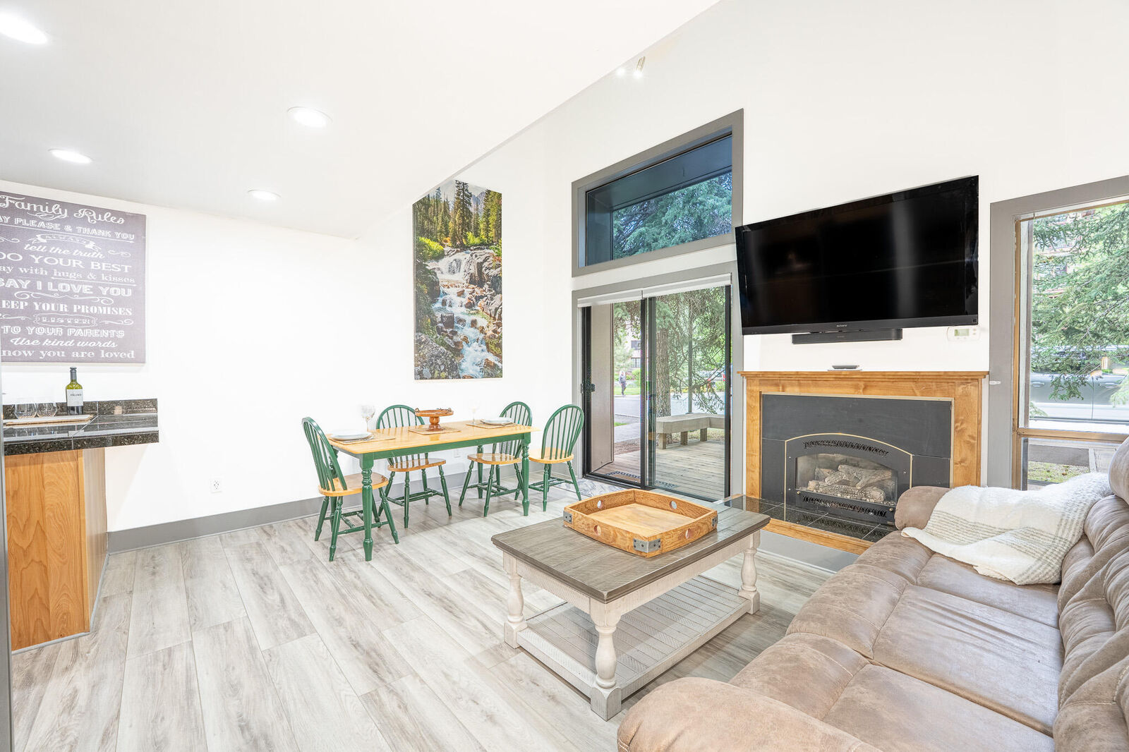 Property Photo:  2201 Bonne Vie Condo Dr  ID 83353 