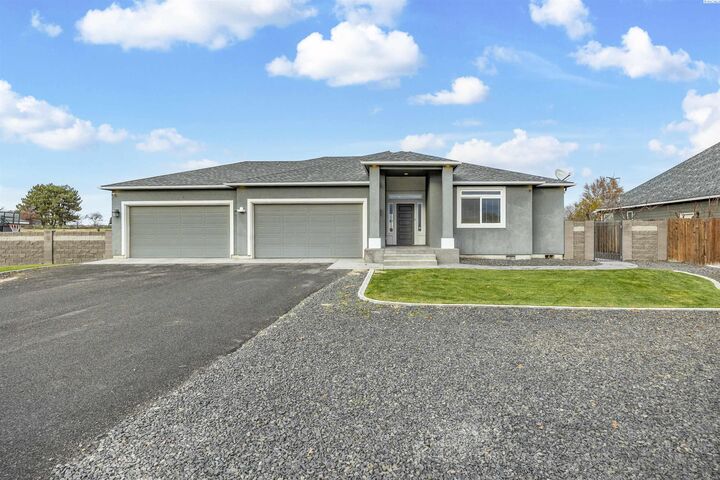 Property Photo: 5221 W Richardson Road WA 99301