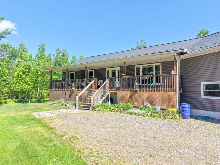 Property Photo: 106 Lighthouse Road ON P0H 1H0