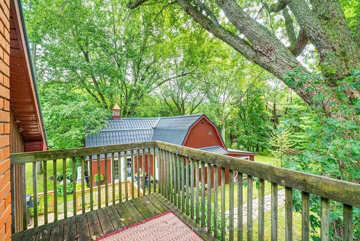 Property Photo: 7725 Leskard Road N ON L0B 1M0