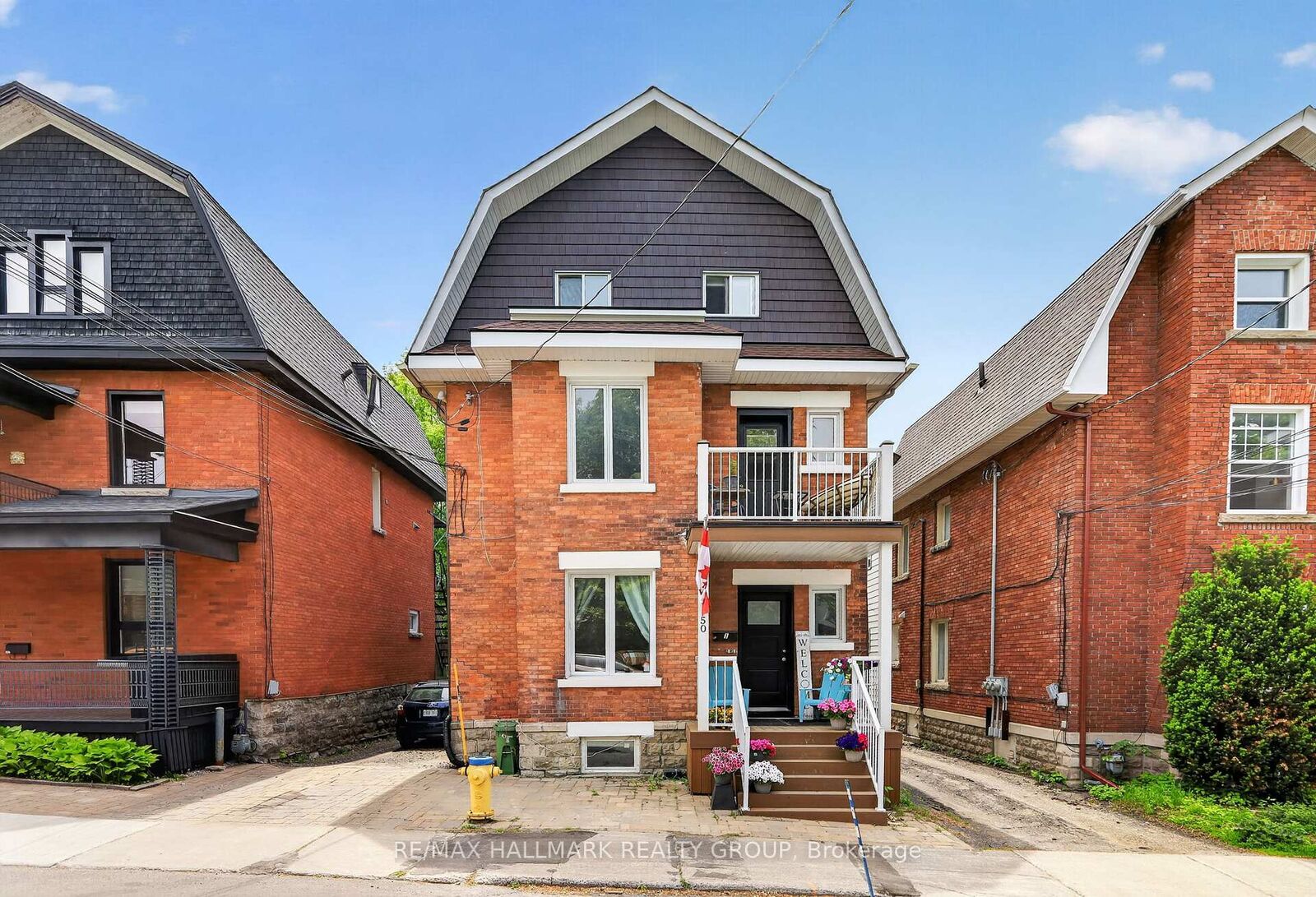 Property Photo: 50 Aylmer Avenue ON K1S 2X1
