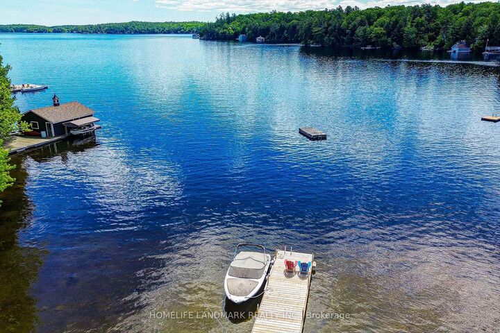 Property Photo: 1093 Cooper Point Road 8 ON