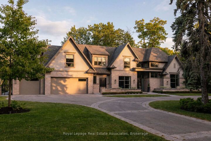 Property Photo: 1412 Birchwood Drive ON L5J 1T2