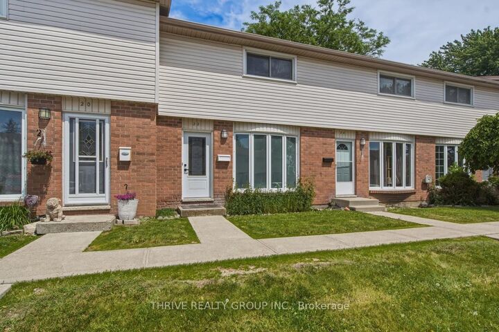 Property Photo: 700 Exeter Road 22 ON N6E 1L2