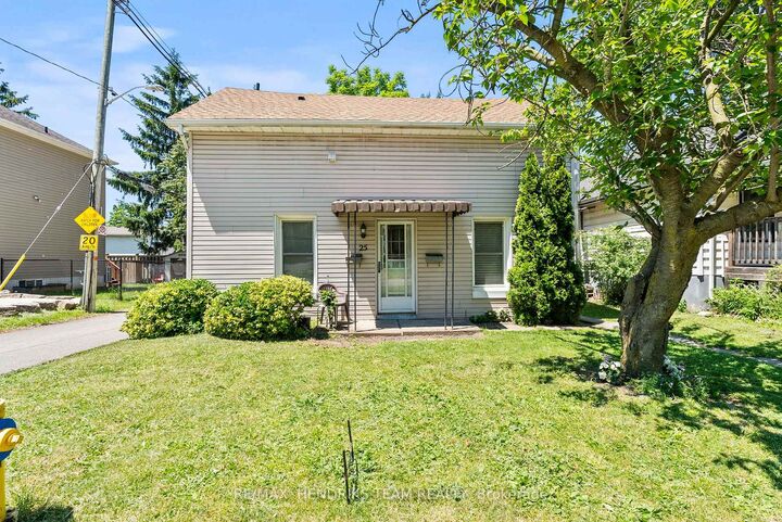 Property Photo: 25 Bessey Street ON L2T 1L9