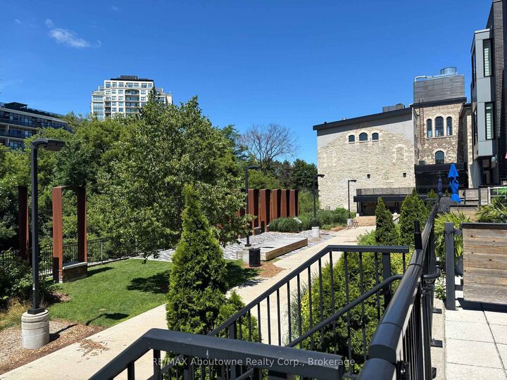 53 Arthur Street S Rl5 — photo 1