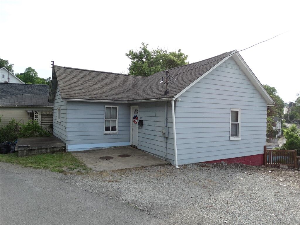 Property Photo: 114 Beallsville Rd PA 15314