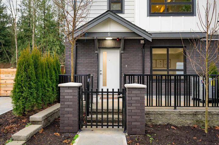 Property Photo: 5993 143 Street 5 BC V3X 0L8