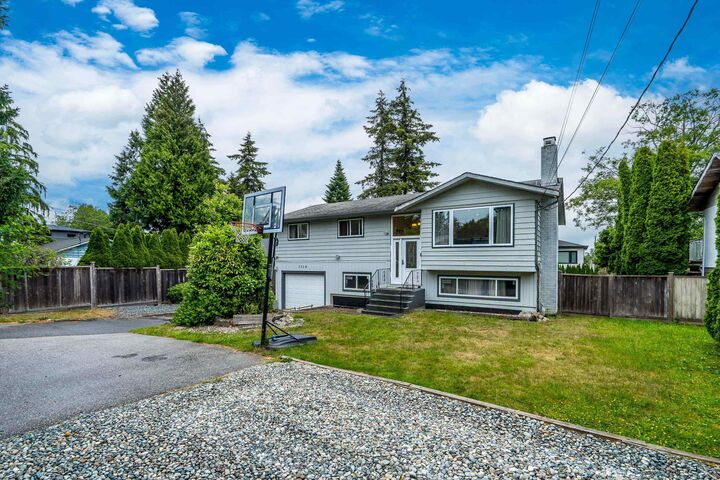1728 156 Street — photo 1