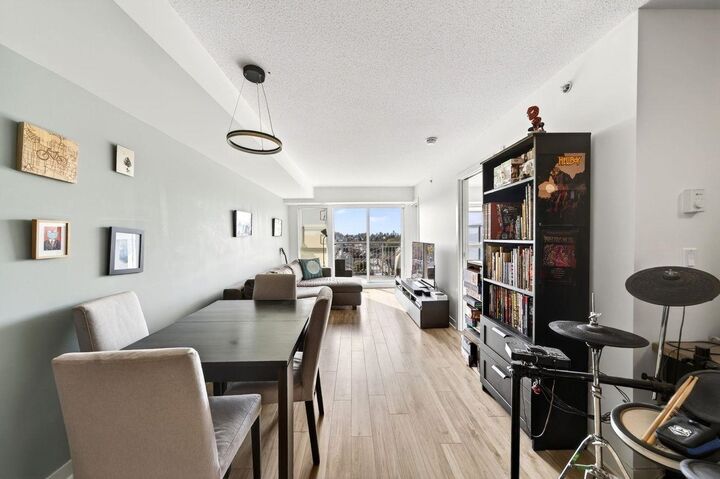 Property Photo: 2888 E 2nd Avenue 506 BC V5M 1E3