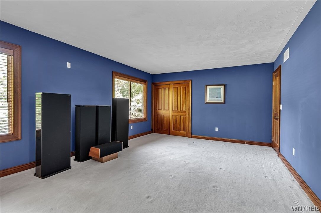 Property Photo: 7932 Quaker Road NY 14127