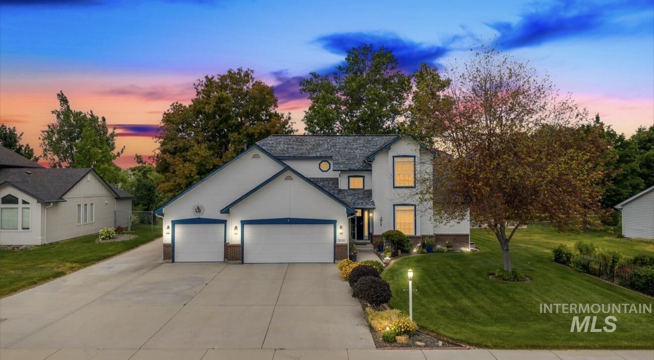 Property Photo: 3203 Seminole Dr ID 83686