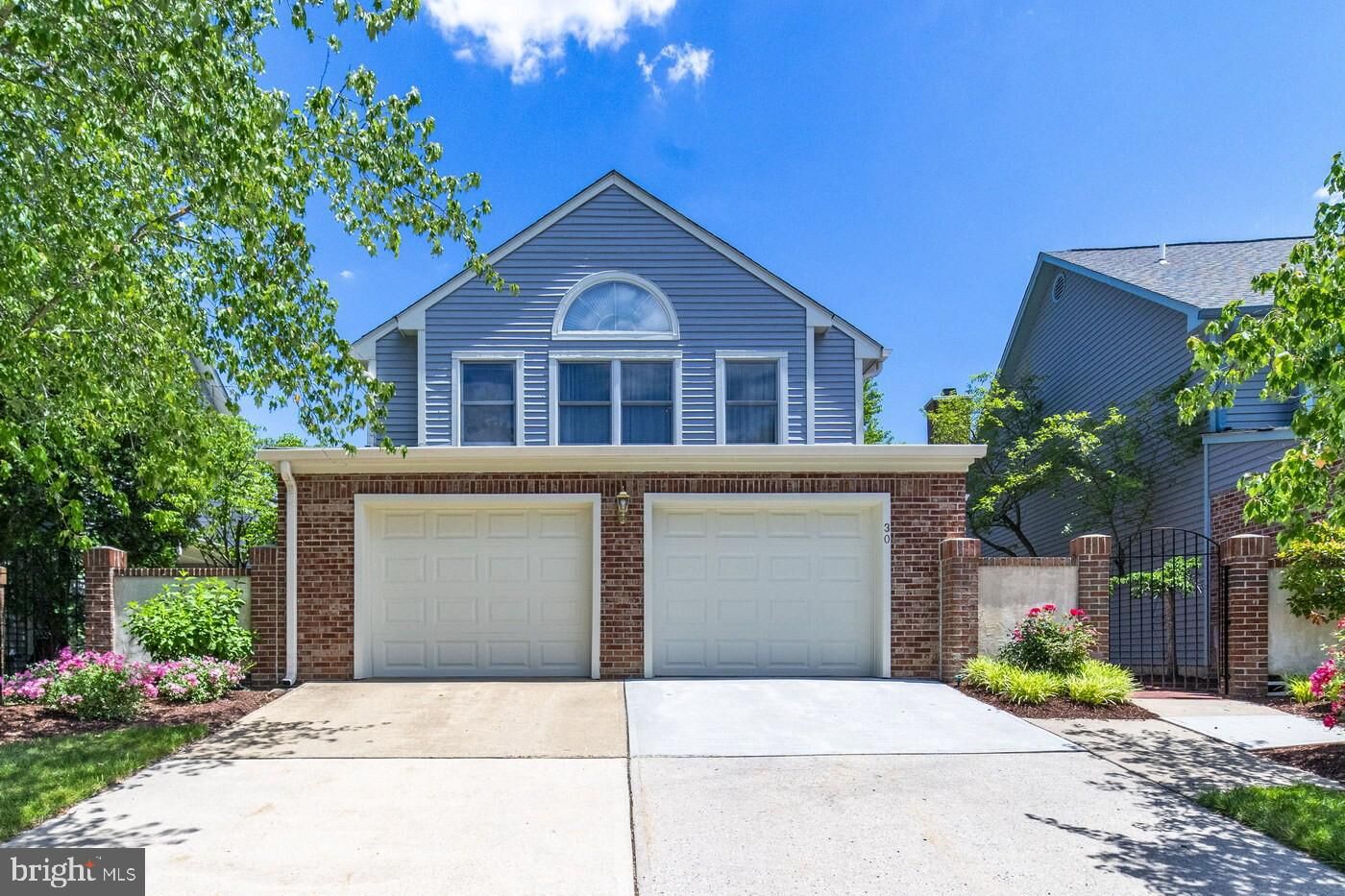 Property Photo:  30 Stonebridge La  NJ 08540 