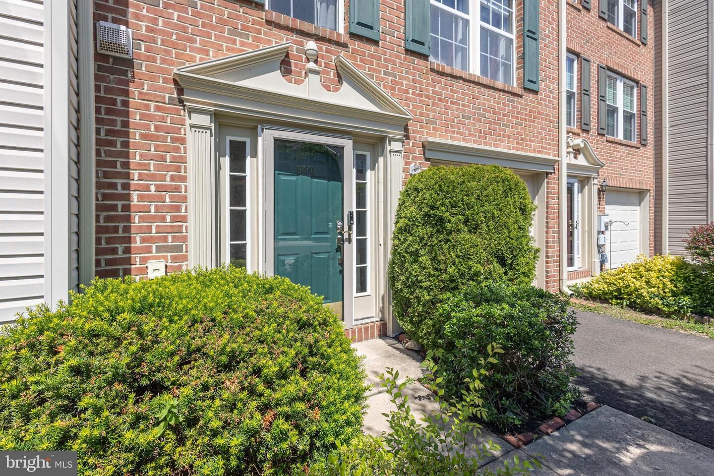 Property Photo: 504 Joshua Court PA 19454