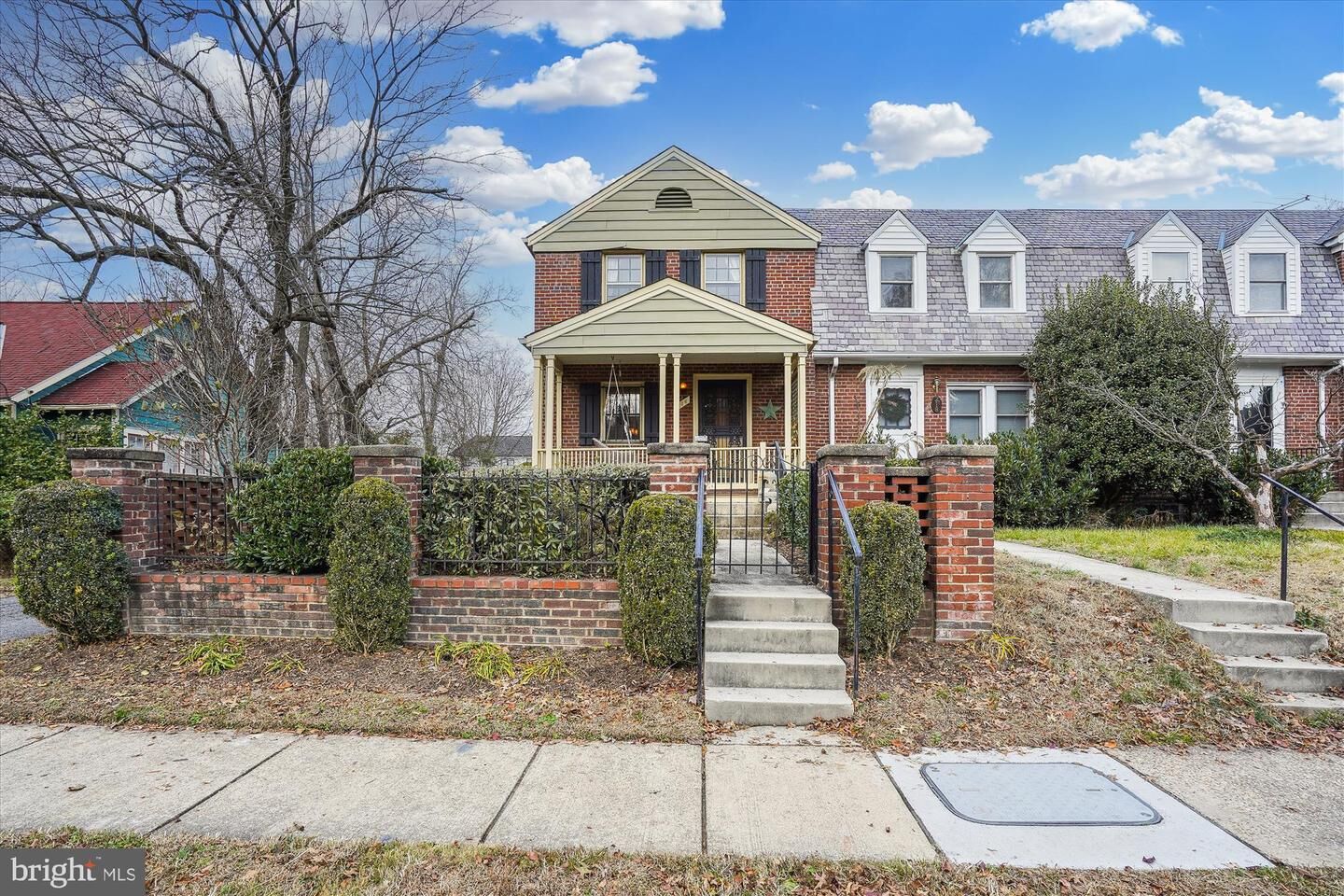 Property Photo:  216 E Nelson Avenue  VA 22301 