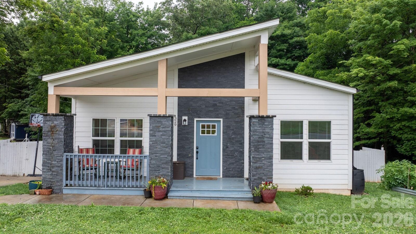 Property Photo:  329 W F Street  NC 28658 