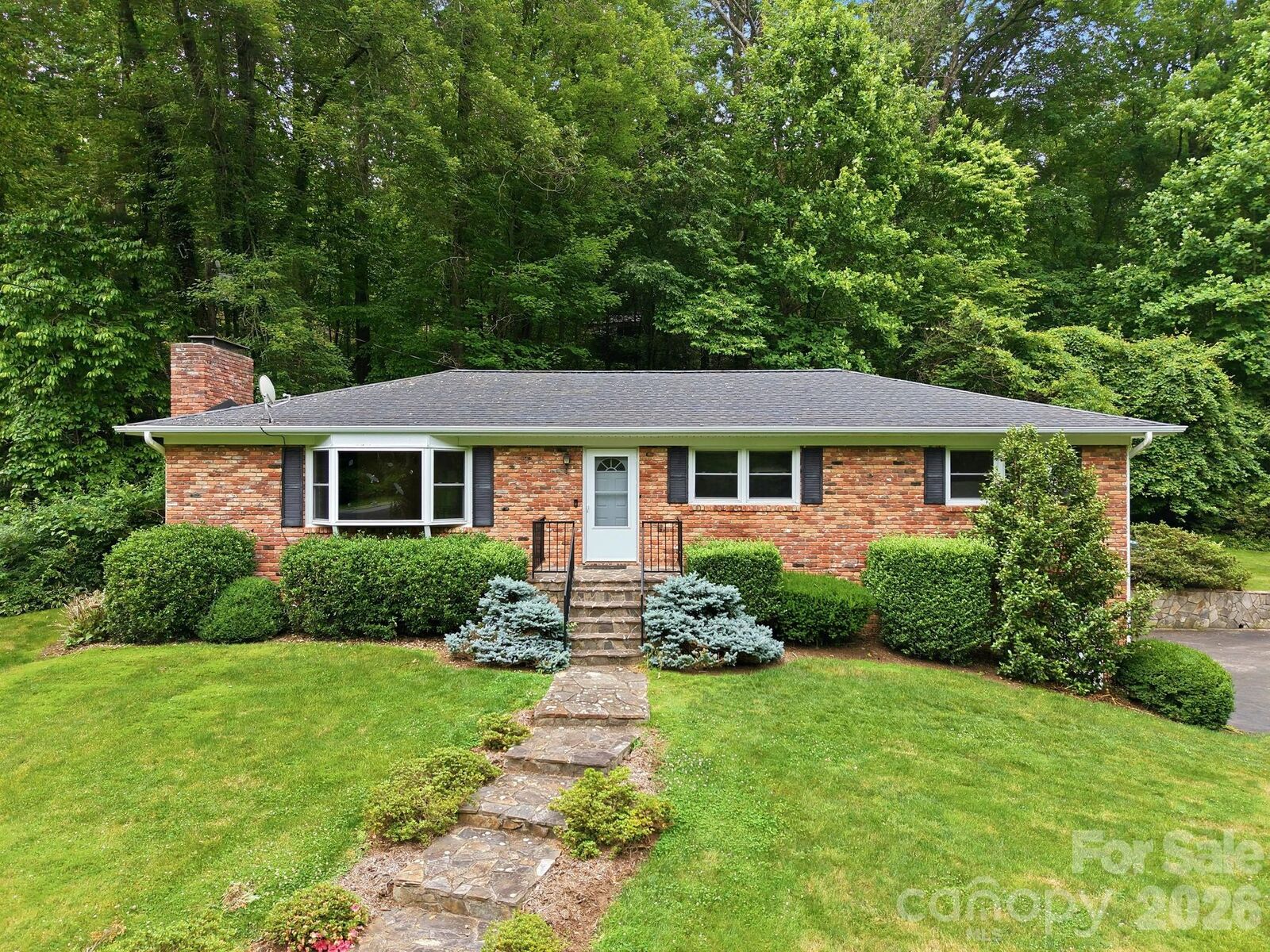 Property Photo:  22 Mayfair Drive  NC 28715 