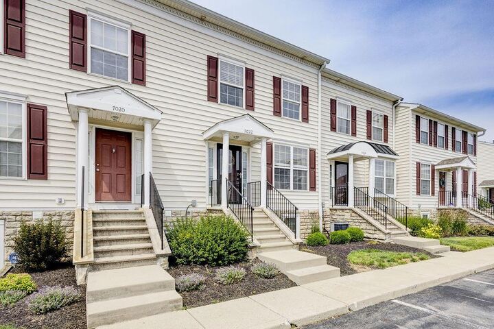 Property Photo:  7022 Gallant Fox Drive  OH 43054 
