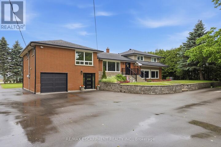 Property Photo:  891 Centre Road  ON L8N 2Z7 