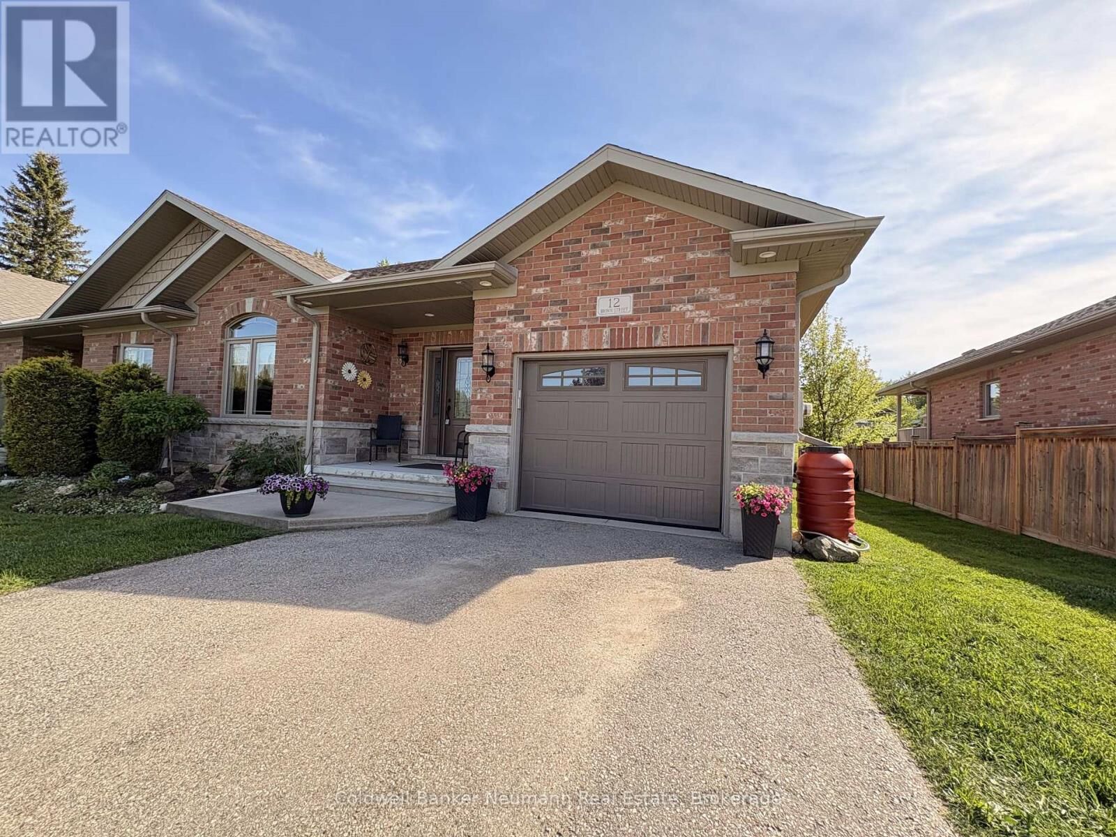Property Photo: 12 Brown Street South ON N0G 1M0
